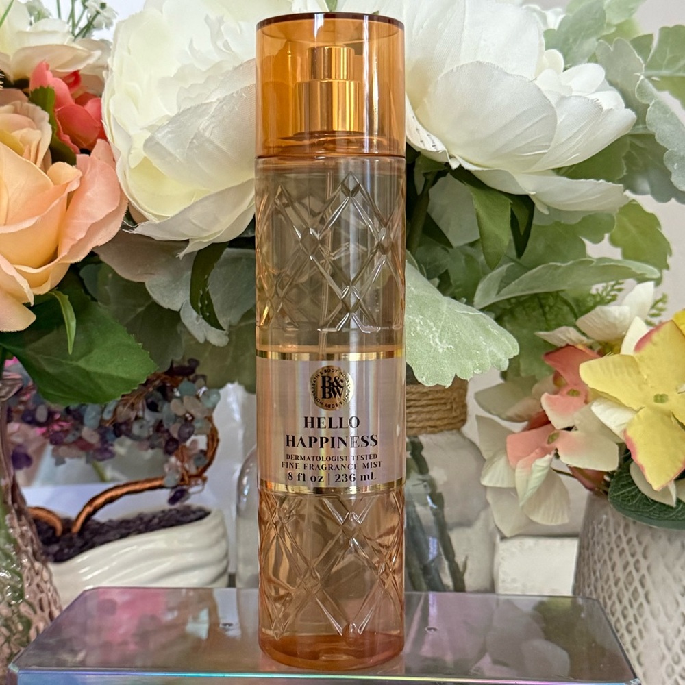 🆕🌾 BATH & BODY WORKS “HELLO HAPPINESS” FINE FRAGRANCE MIST. BRAND NEW FULL-SIZE.